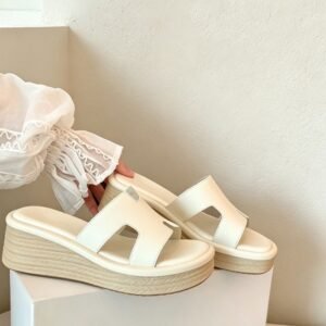 Women Summer New Wedge Platform Thick Sole Slippers Soft Leather Wedge Casual Slide Sandals For Outdoor Wear